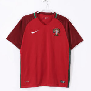 Camiseta Retro Portugal 2016