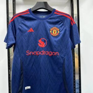 Equipación Manchester United 24/25