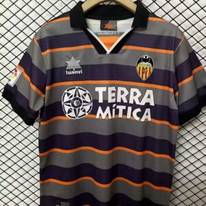 Equipación Valencia 99/00
