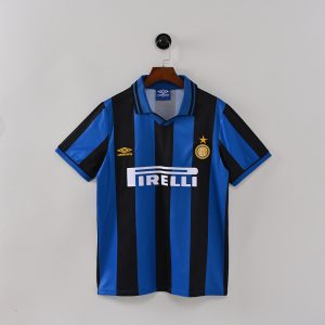 95-96 Inter de Milán Local