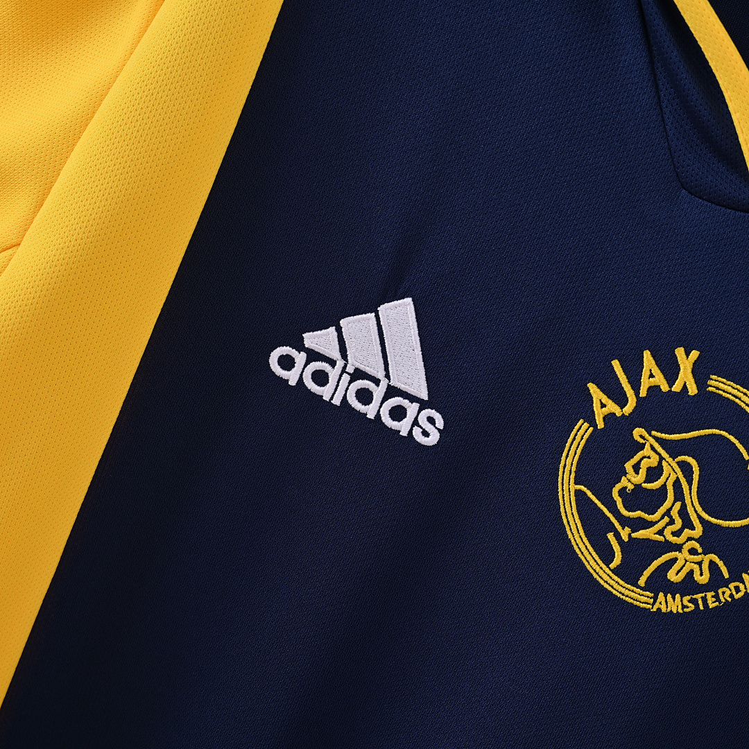 00-01 Ajax Visitante - Imagen 14