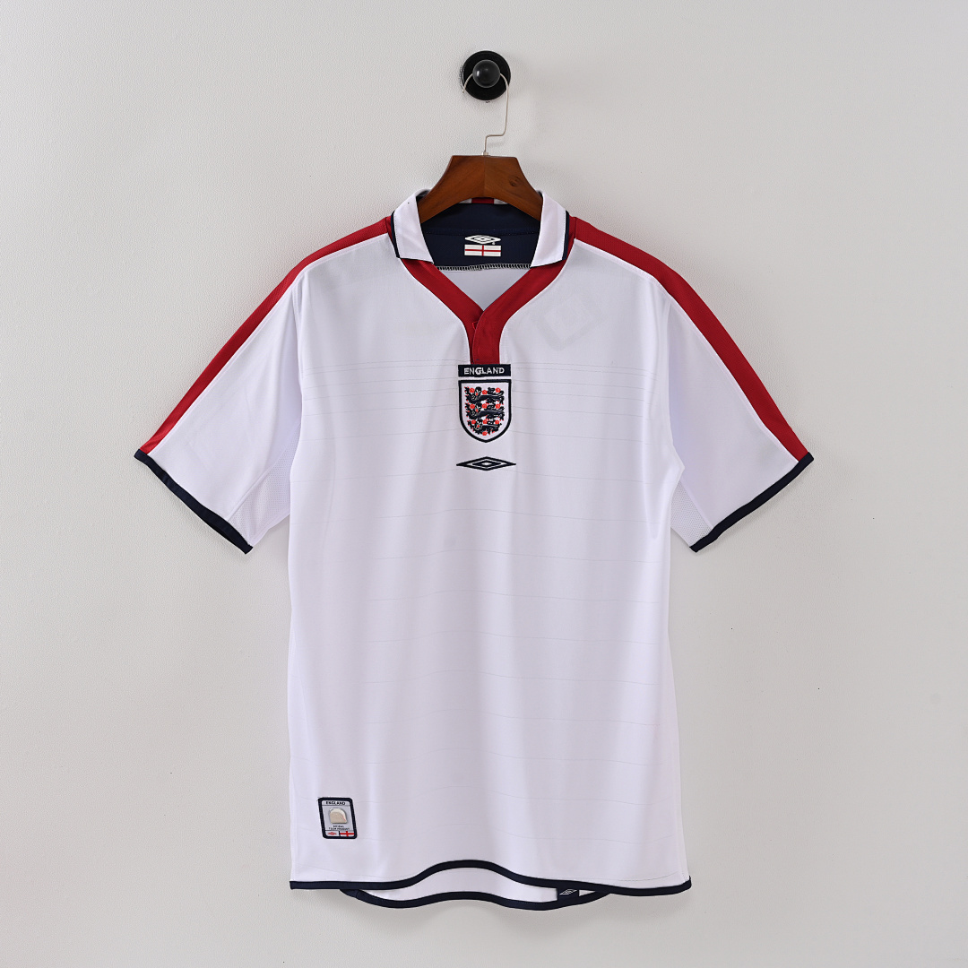 2004 Inglaterra Local