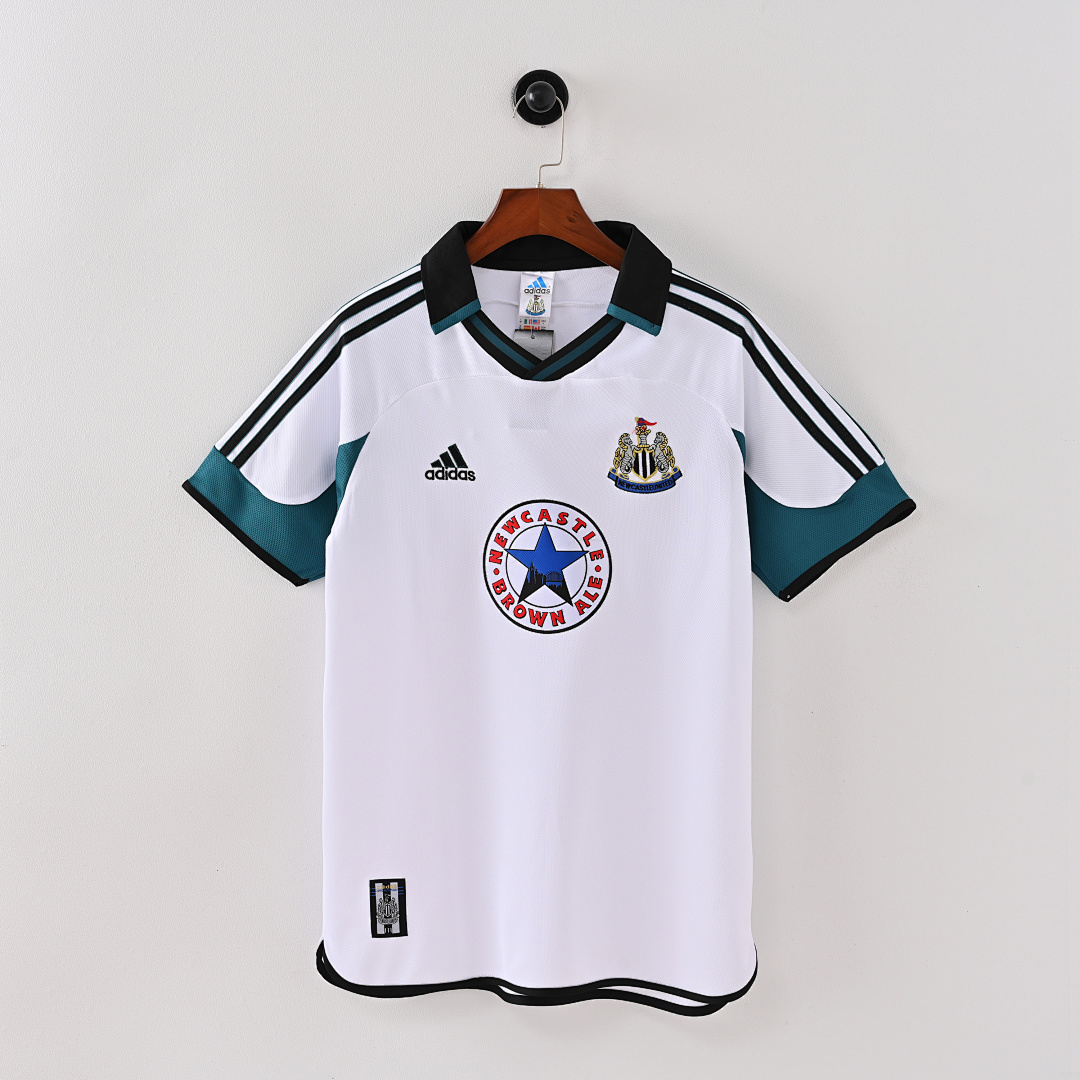 99-00 Newcastle Visitante