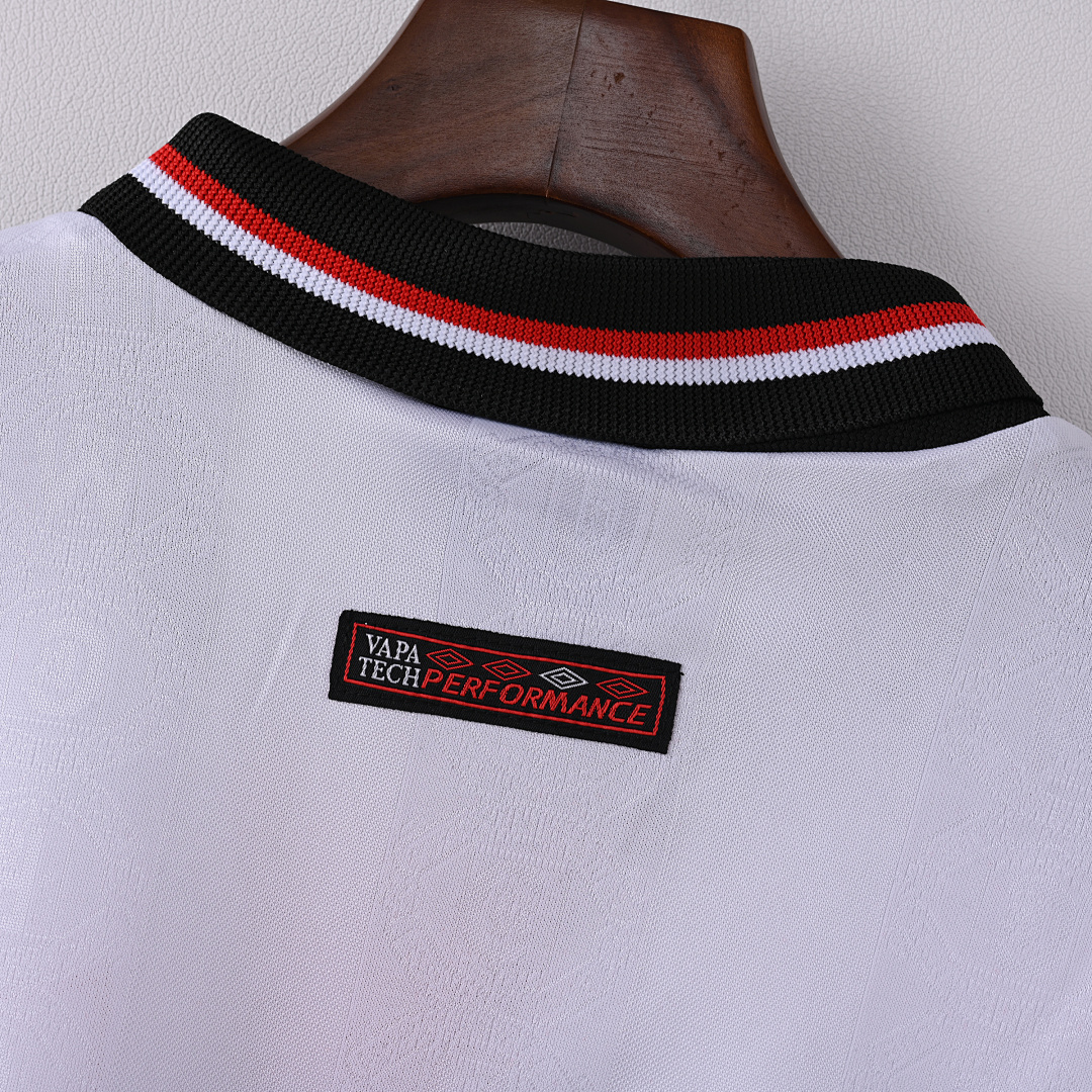 98-99 Manchester United Visitante - Imagen 2