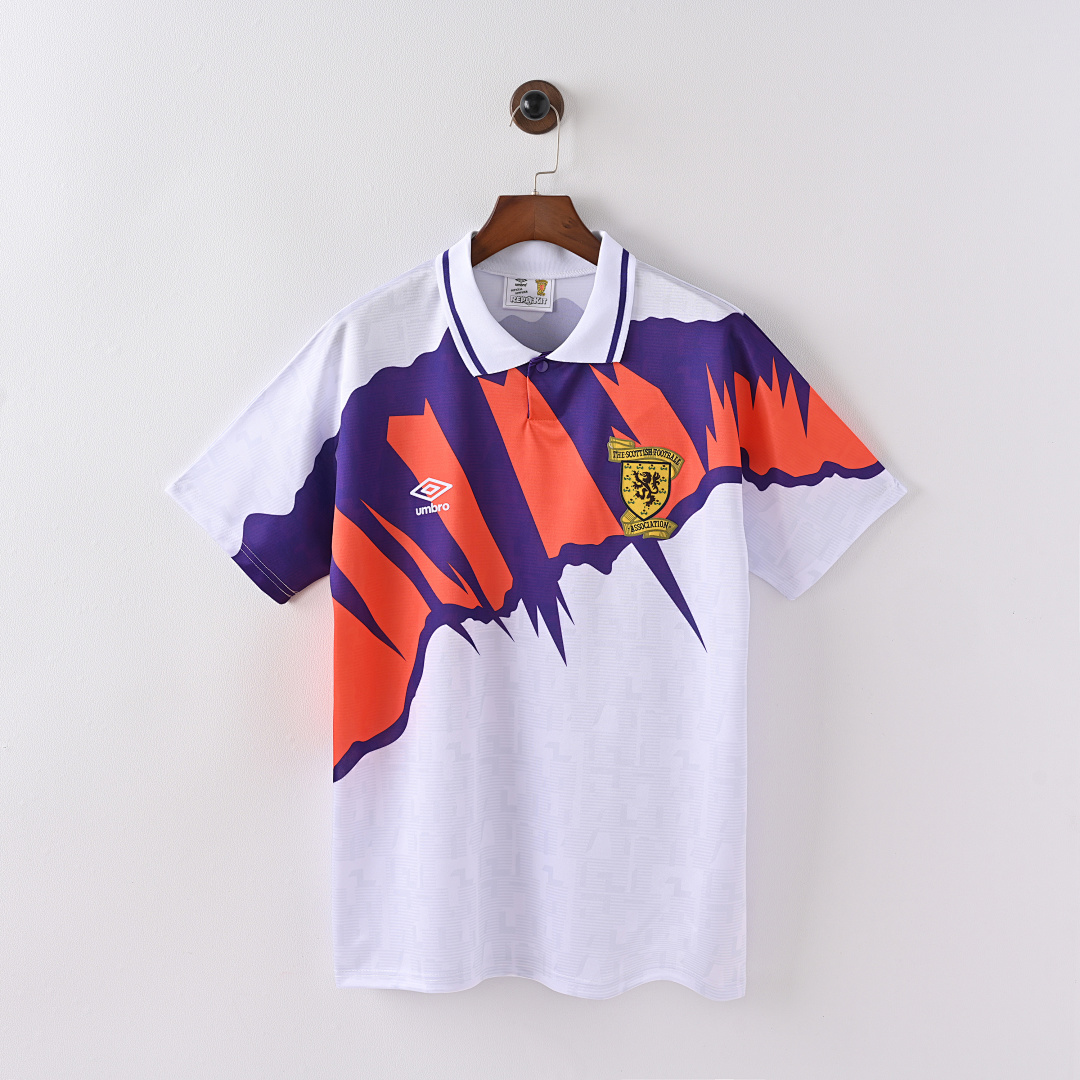 91-93 Escocia Visitante