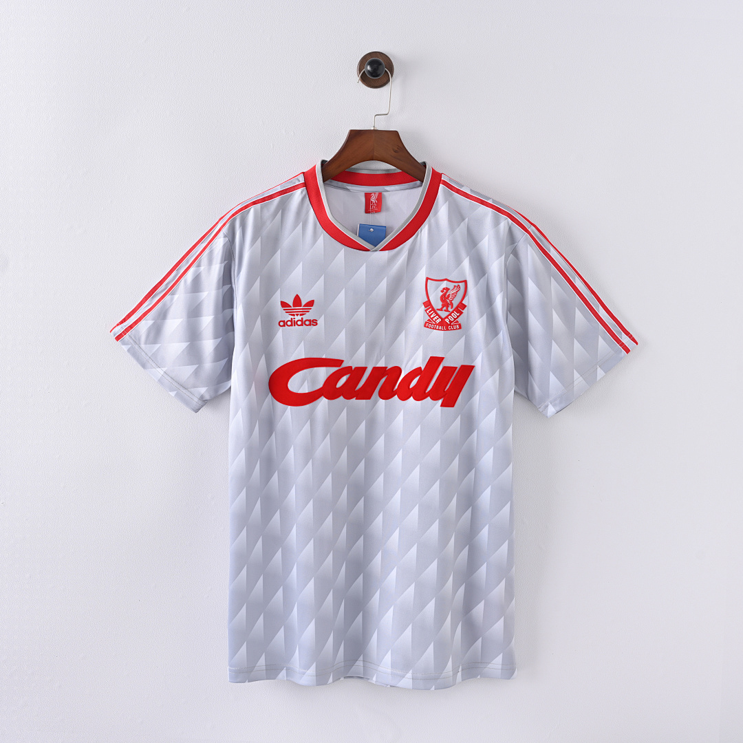 89-91 Liverpool Visitante