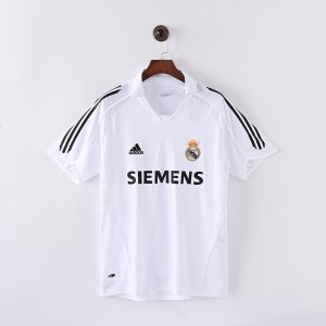05-06 Real Madrid Local