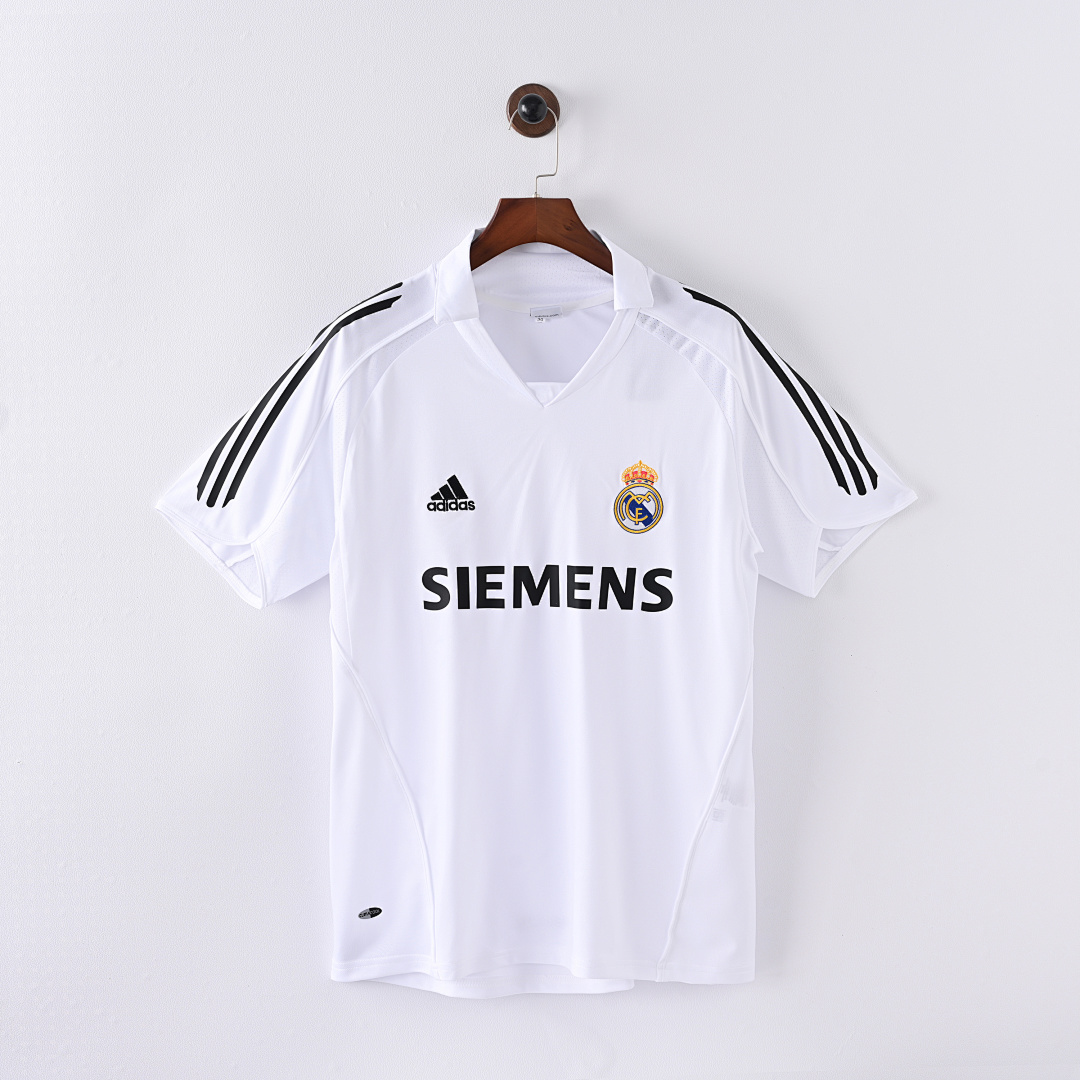 05-06 Real Madrid Local