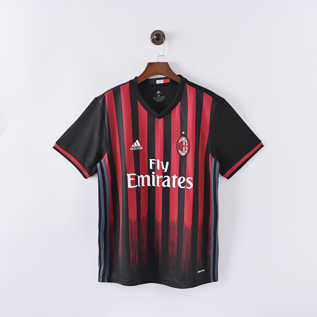16/17 AC Milan Local