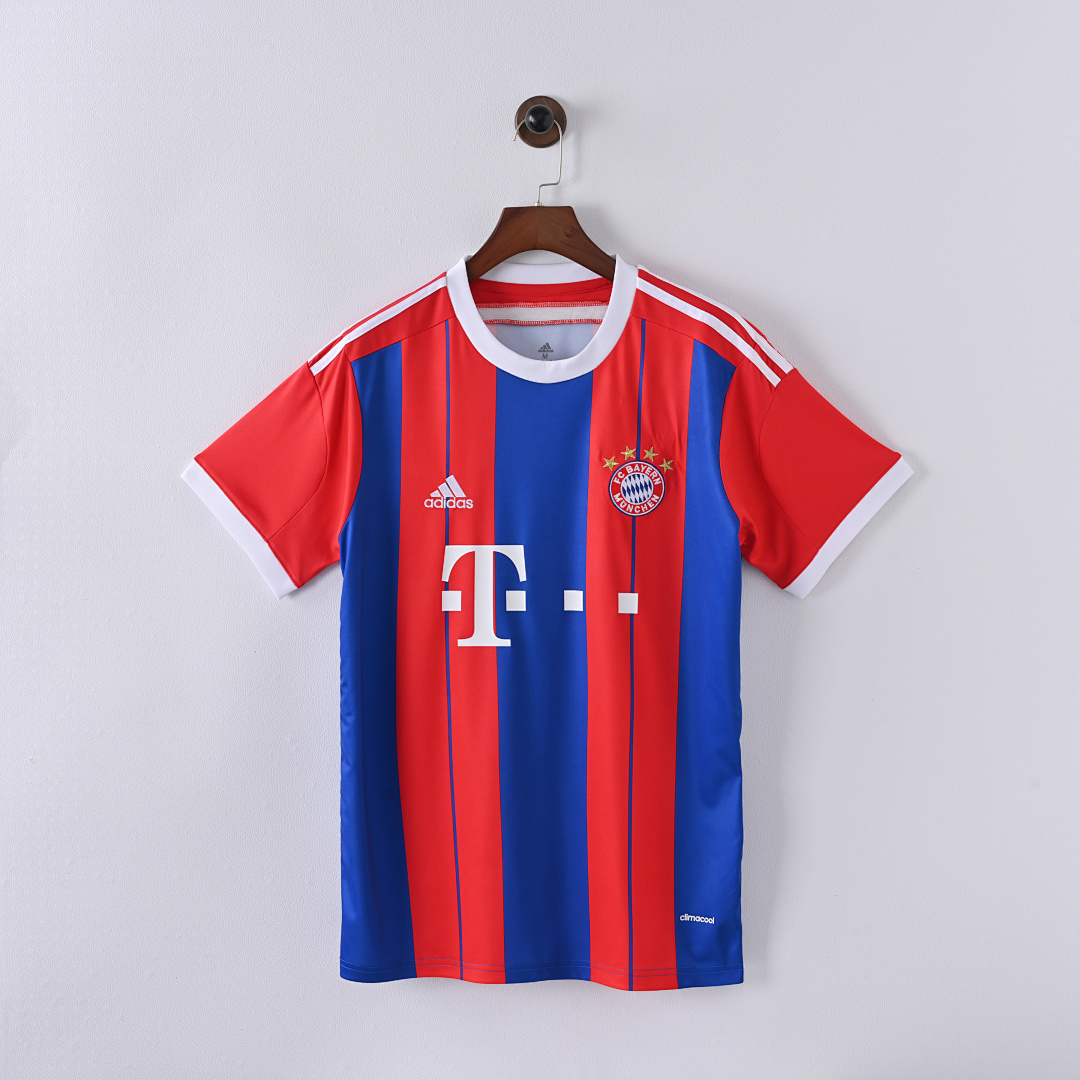 14-15 Bayern Múnich Local