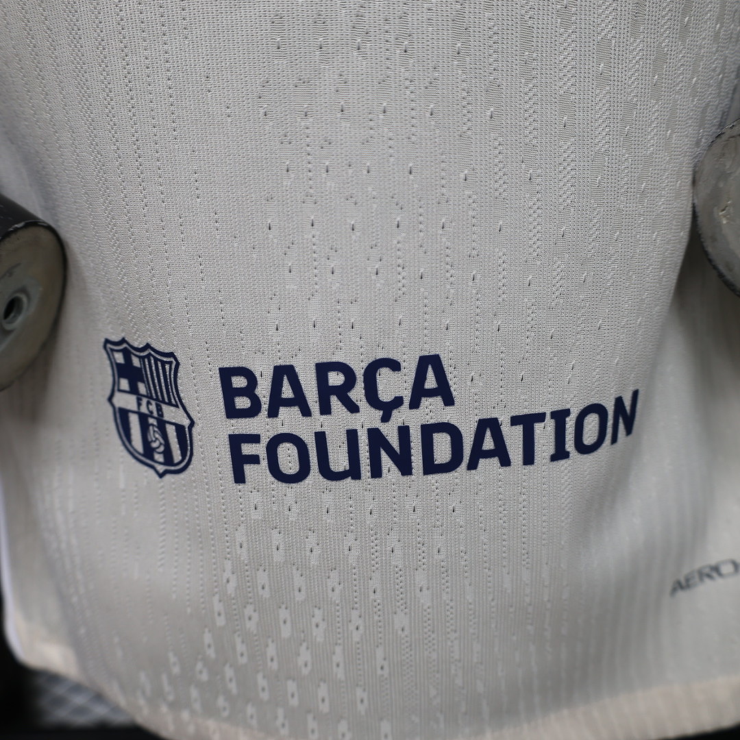 26/27 Barcelona 4ª Equipación - Imagen 4