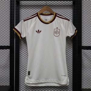 26/27 Mujer España