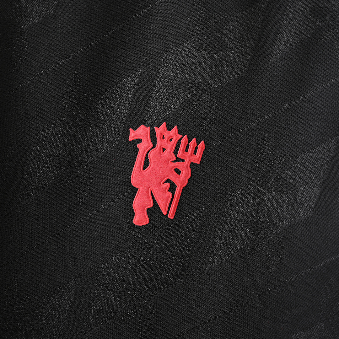24/25 Manchester United Retro Negro - Imagen 5