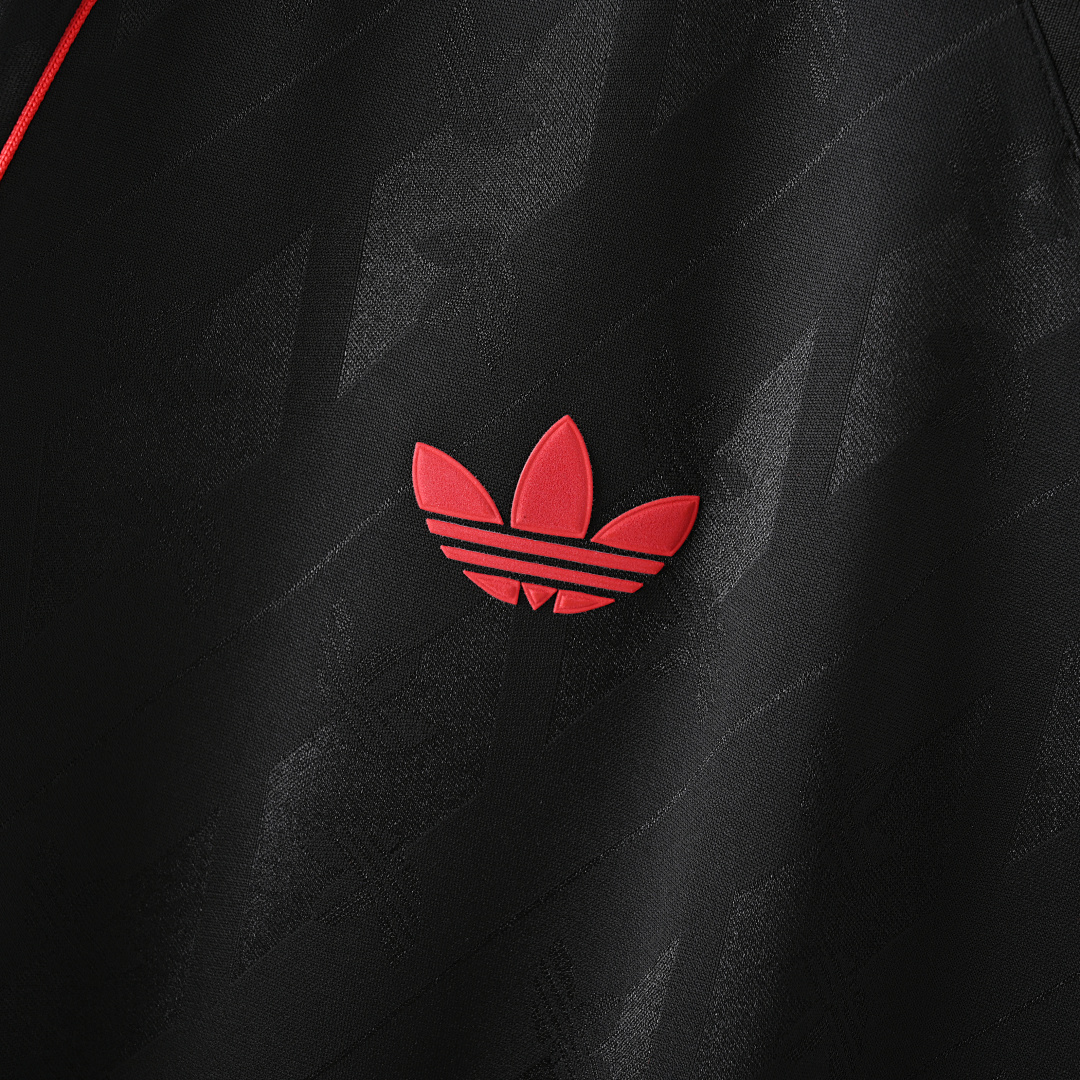 24/25 Manchester United Retro Negro - Imagen 6