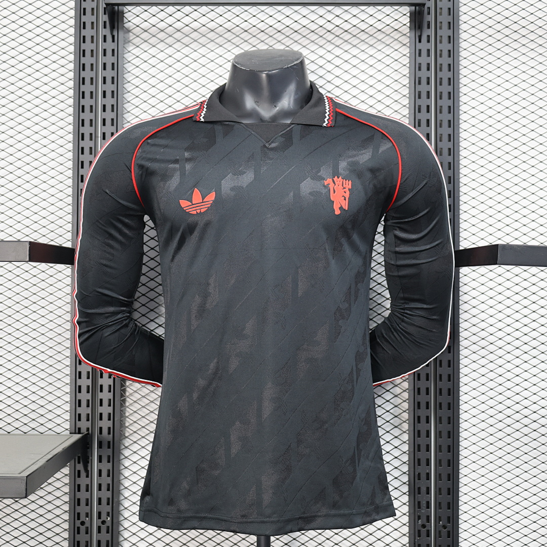 Manchester United Retro