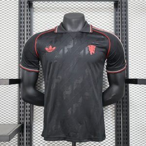 Manchester United Retro Negro