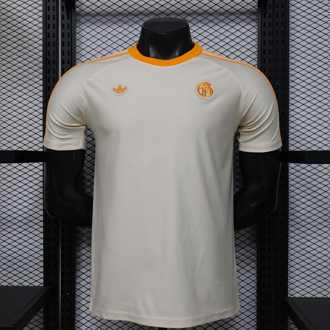 2026 Bayern Múnich Casual Retro