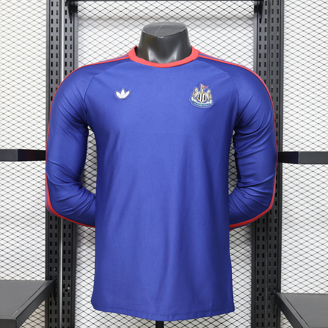 2026 Newcastle Casual Retro Manga Larga