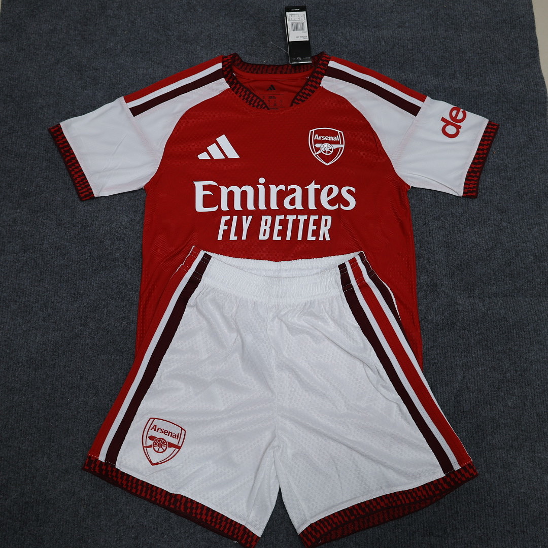 26/27 Arsenal Local Conjunto