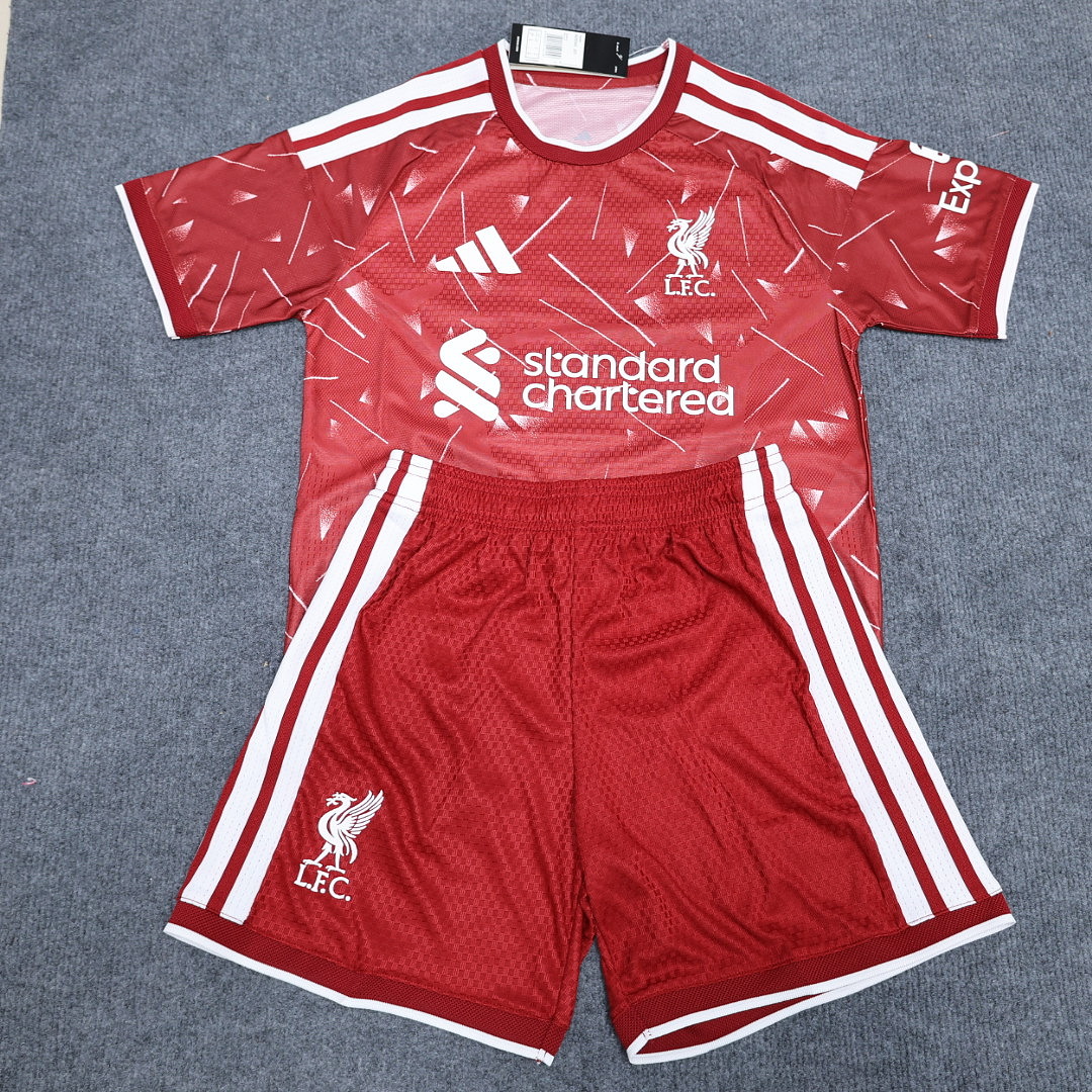 26/27 Liverpool Local Conjunto