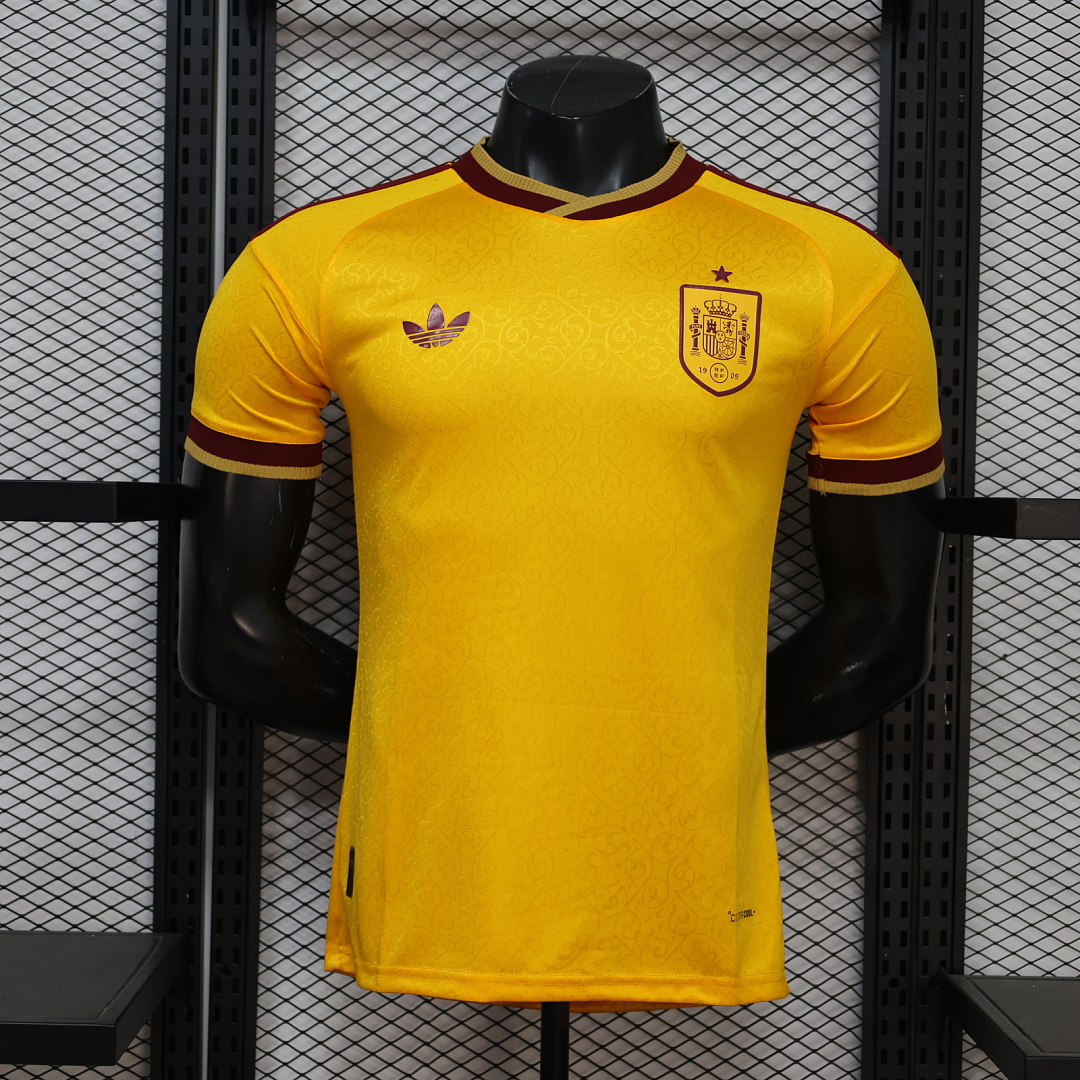 26/27 España Edición Especial Amarilla