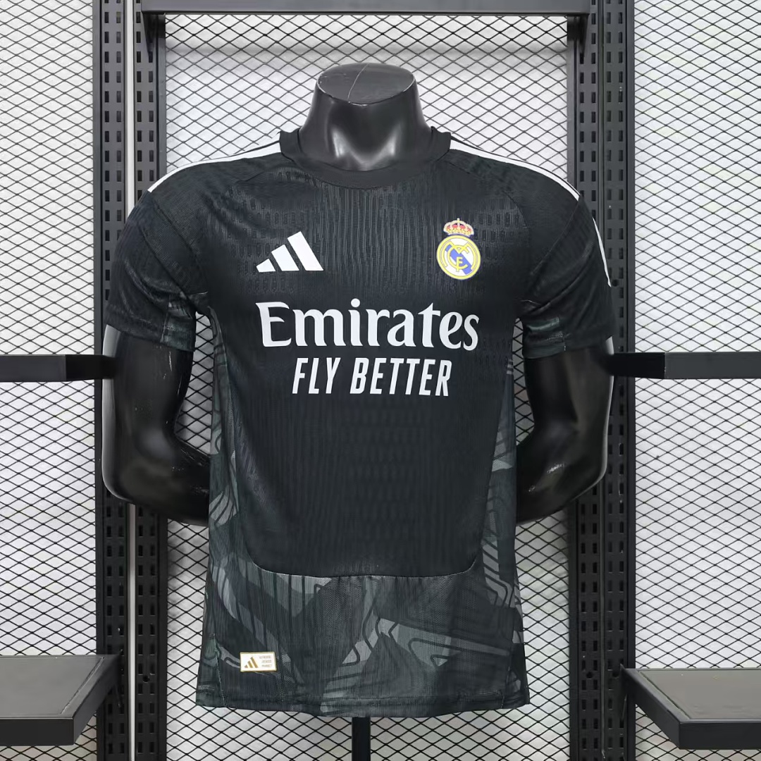 26/27 Real Madrid Portero