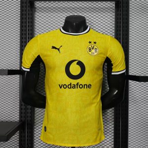 26/27 Borussia Dortmund Local