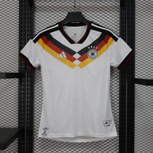 Mujer Alemania Local