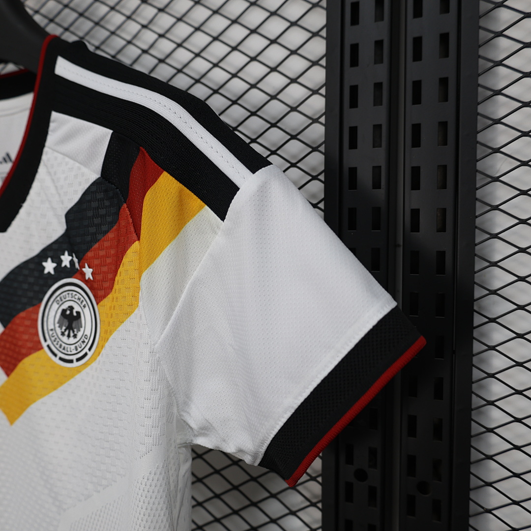 Mujer Alemania Local - Imagen 6