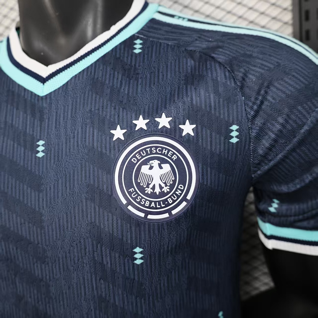 26/27 Alemania Visitante - Imagen 8