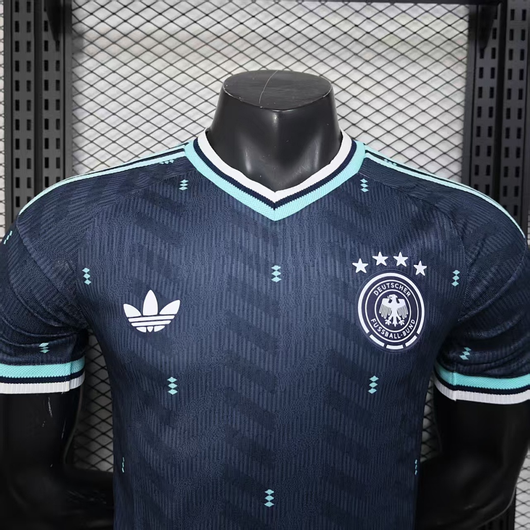 26/27 Alemania Visitante - Imagen 9