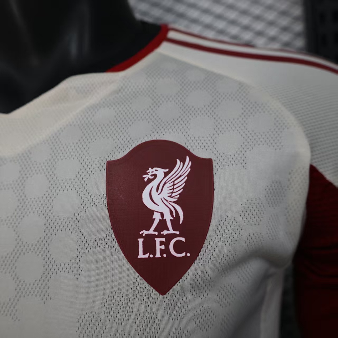 25/26 Liverpool Visitante Manga Larga - Imagen 7