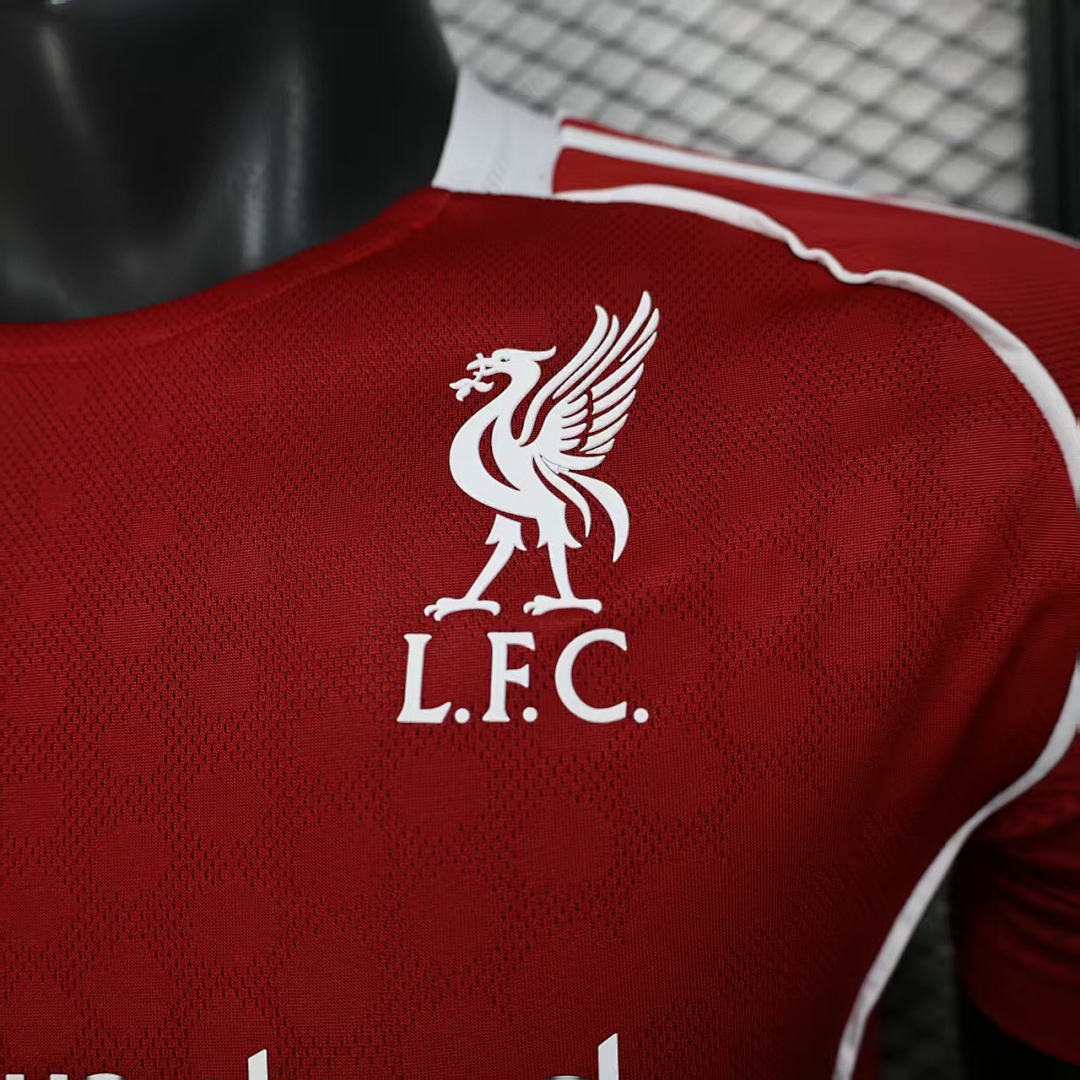 25/26 Liverpool Local - Imagen 6