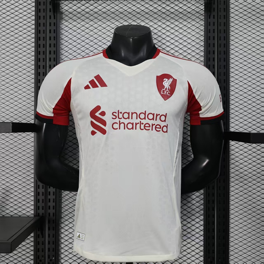 25/26 Liverpool Visitante