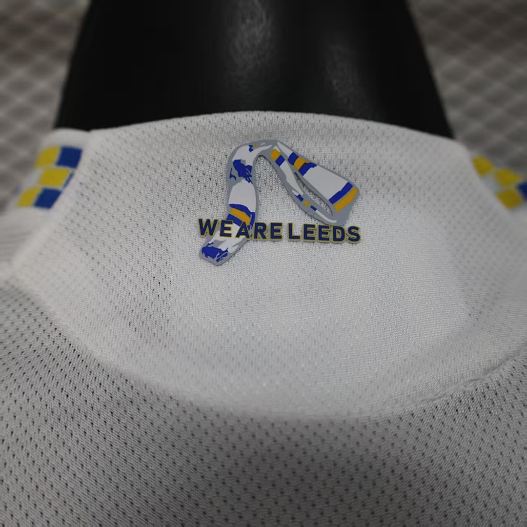 25/26 Local del Leeds United - Imagen 4