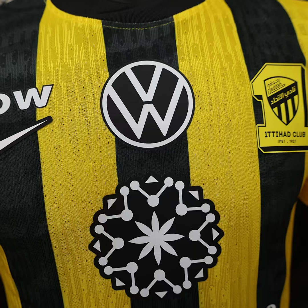 25/26 Al-Ittihad Local - Imagen 7