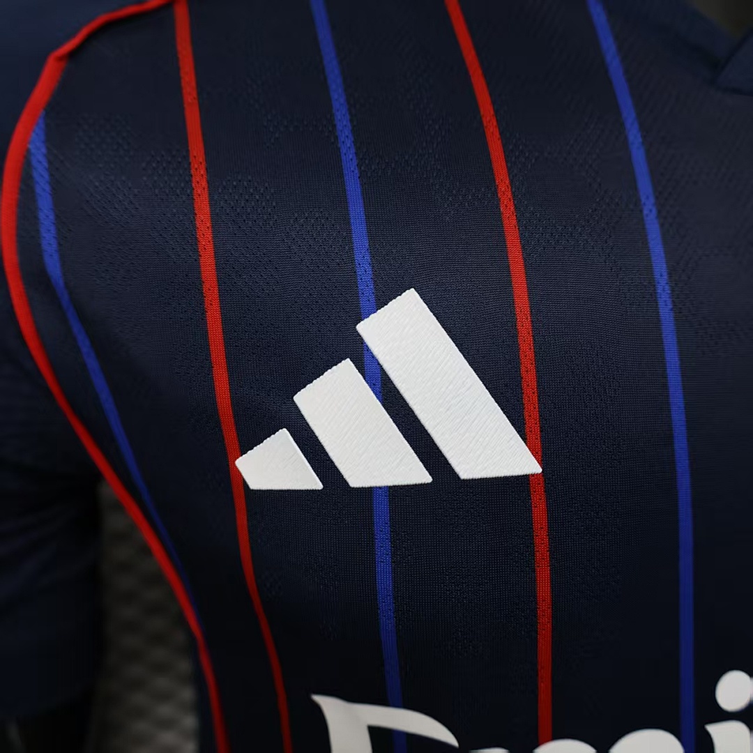 25/26 Lyonnais - Imagen 8
