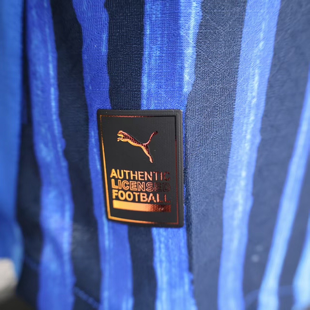 Mundial de Clubes Media Luna Local con brazalete - Imagen 3