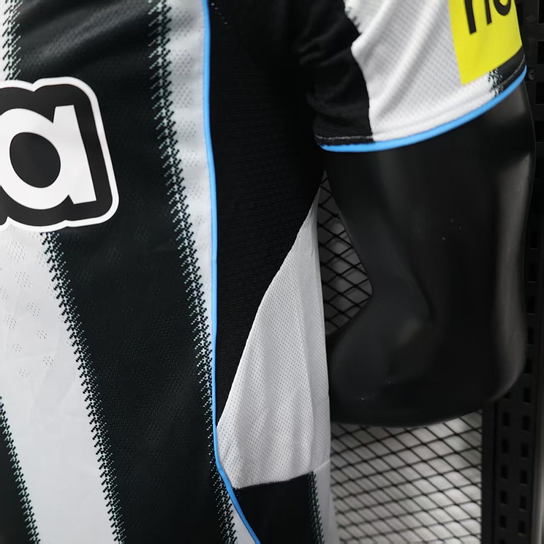 25/26 Newcastle Local - Imagen 6