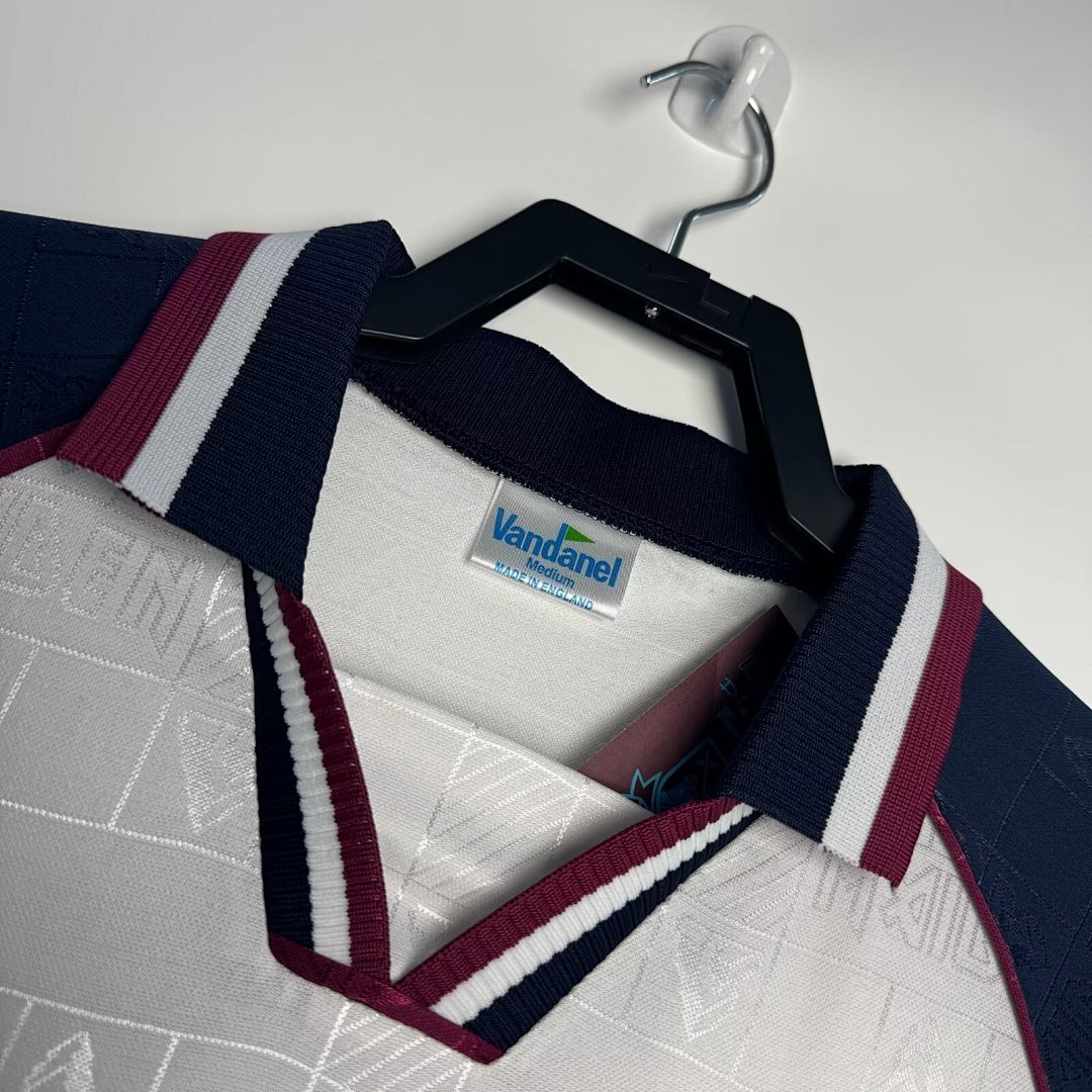 1999 West Ham Visitante - Imagen 8